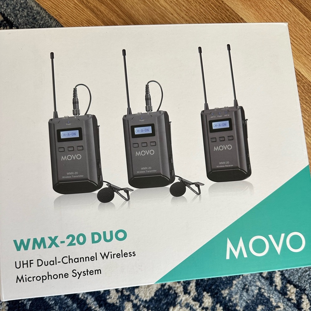 MOVO - UHF Dual-Channel Wireless Microphone System